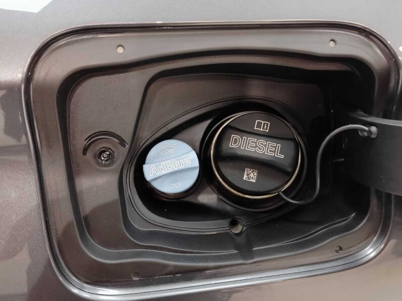 								BMW X1 full									
