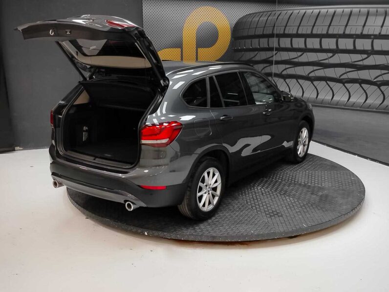 								BMW X1 full									