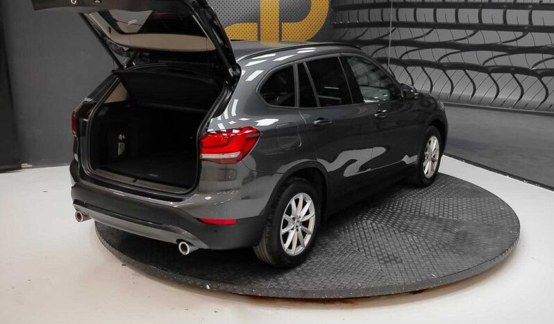 								BMW X1 full									