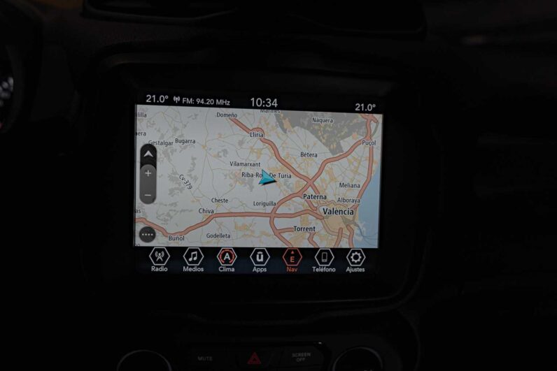								Jeep Renegade full									
