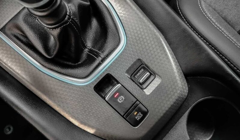 								Nissan Qashqai full									