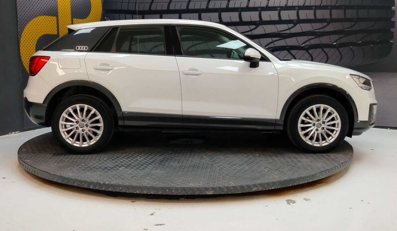 								Audi Q2 full									