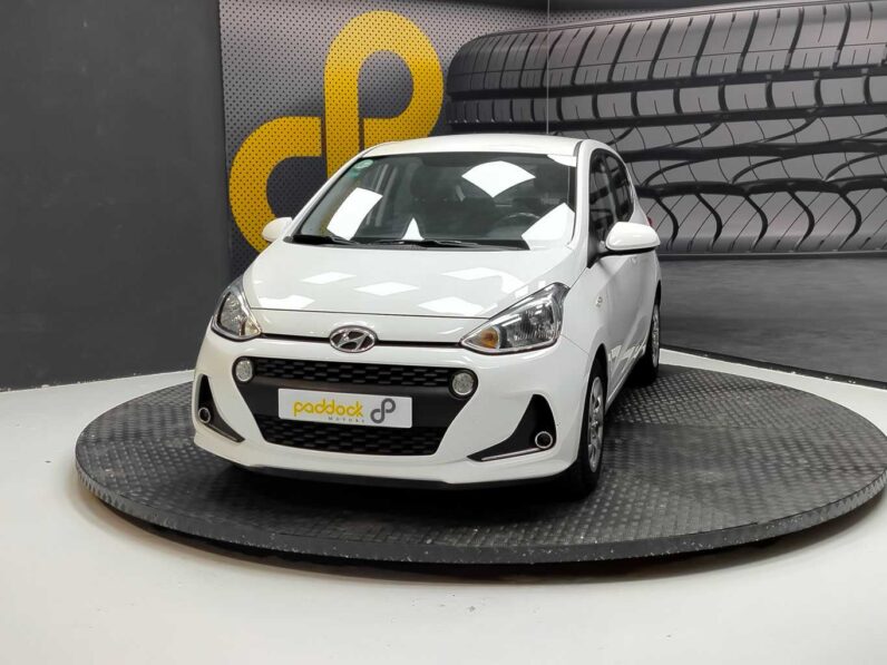 								Hyundai i10 full									