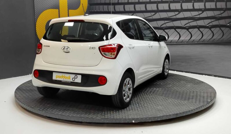 								Hyundai i10 full									
