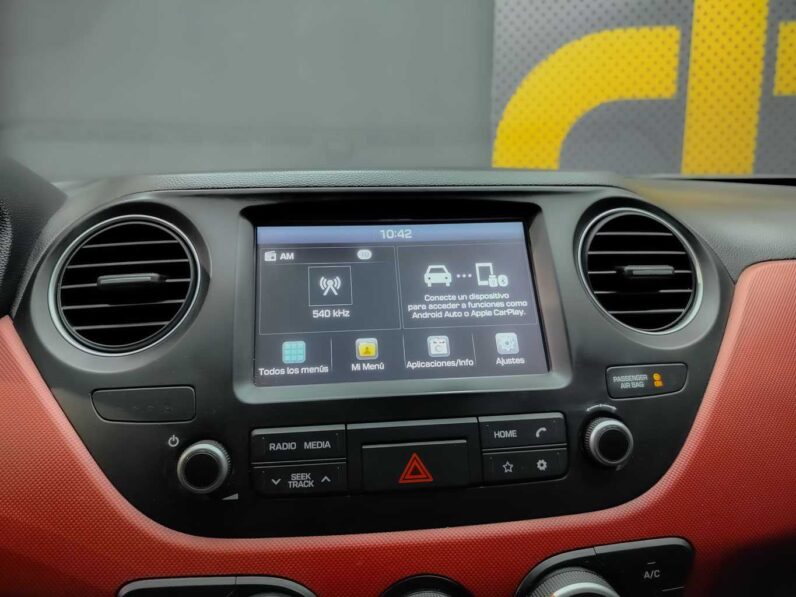 								Hyundai i10 full									