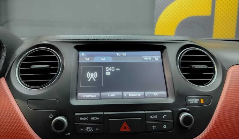 								Hyundai i10 full									