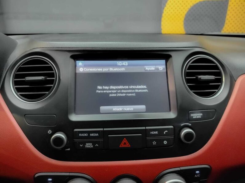 								Hyundai i10 full									