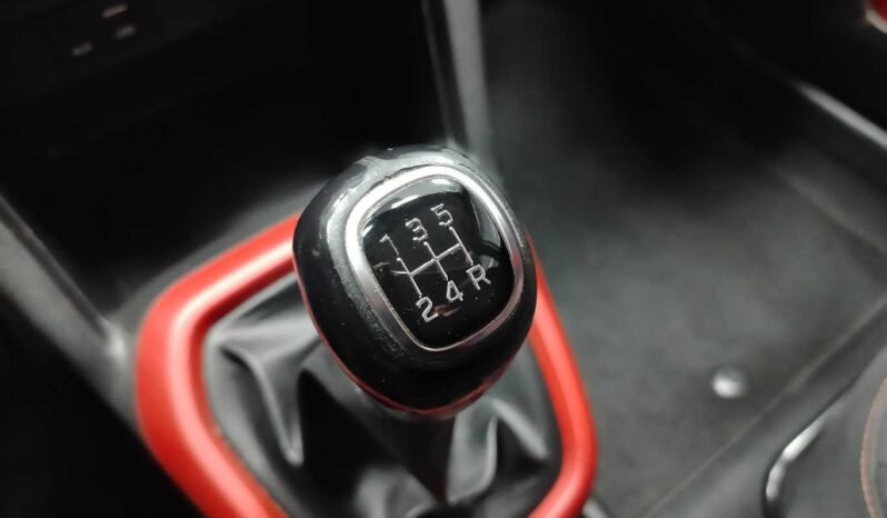 								Hyundai i10 full									