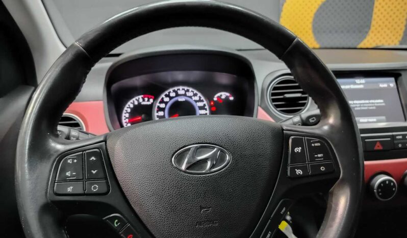 								Hyundai i10 full									