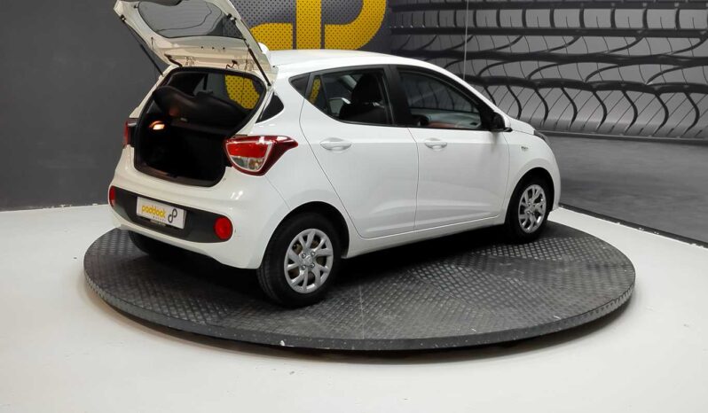 								Hyundai i10 full									