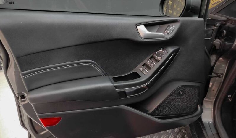 								Ford Fiesta full									