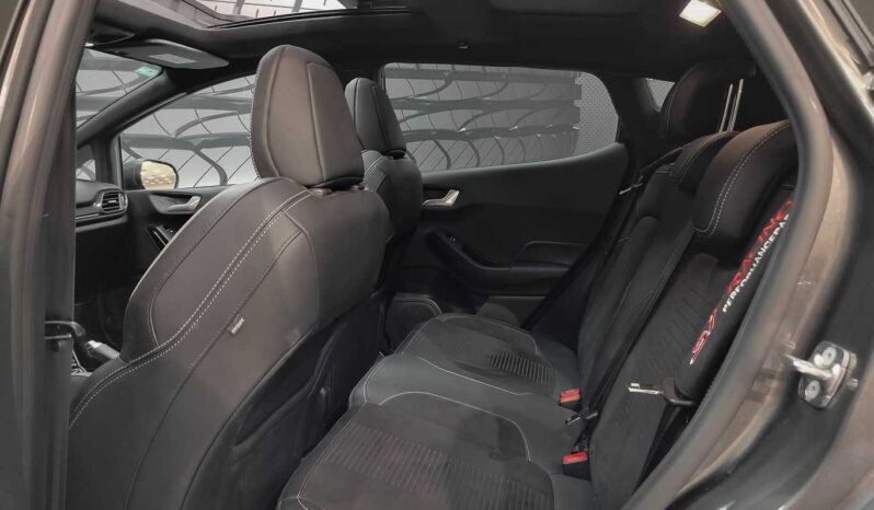 								Ford Fiesta full									