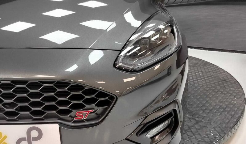 								Ford Fiesta full									