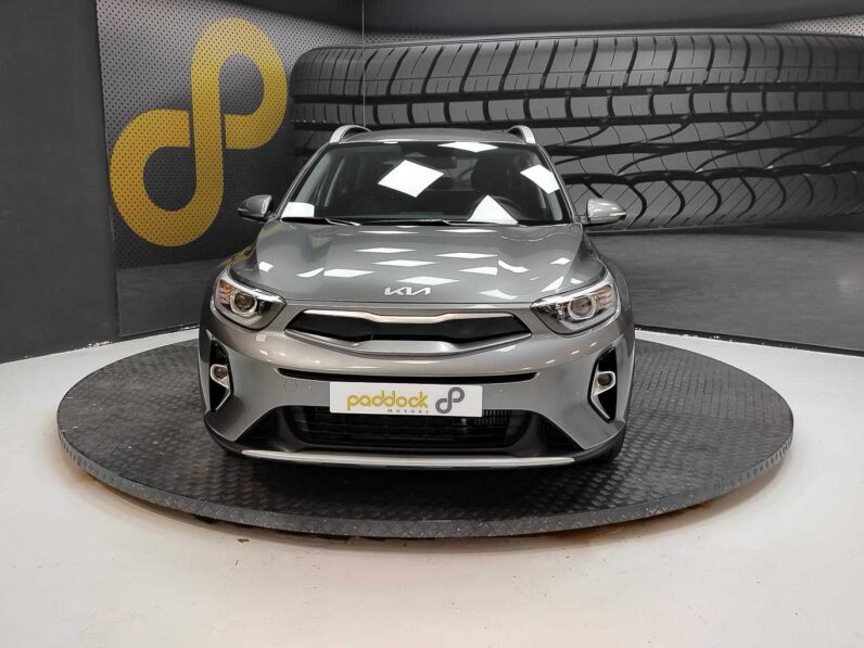 								Kia Stonic full									