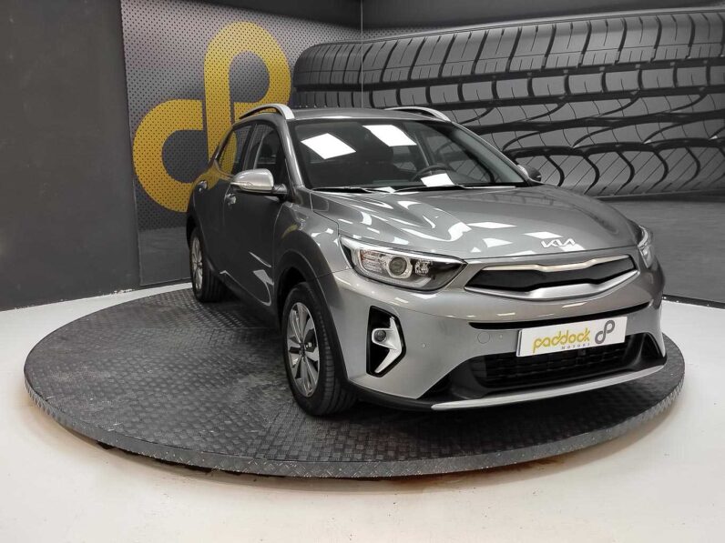 								Kia Stonic full									