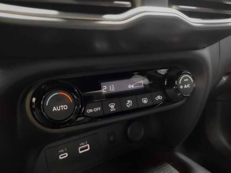								Nissan Juke full									