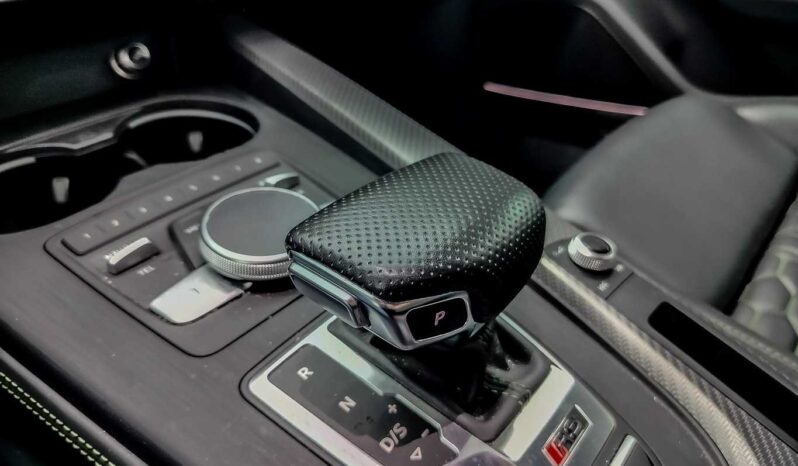 								Audi RS5 full									