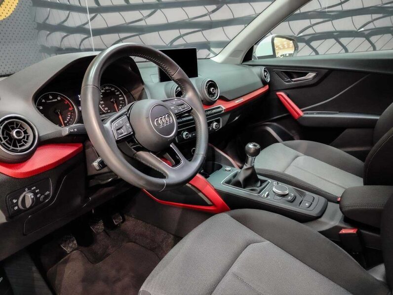 								Audi Q2 full									