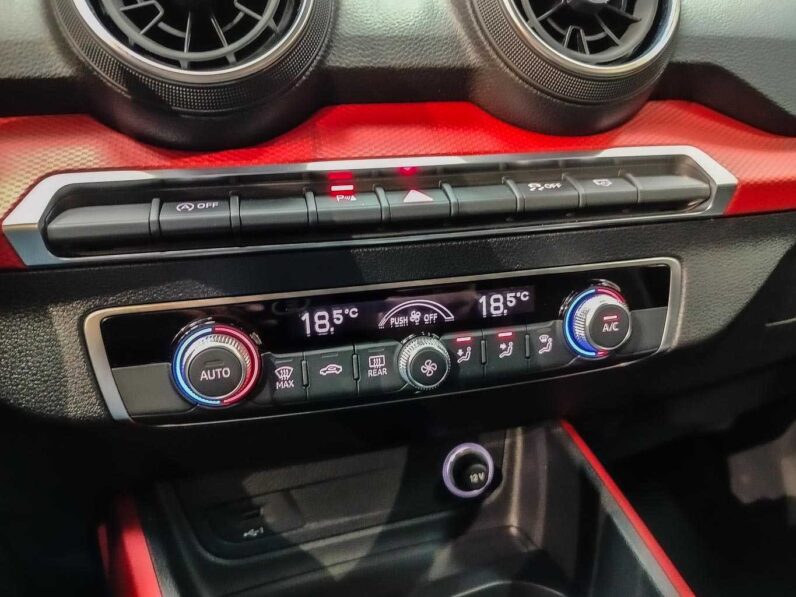 								Audi Q2 full									