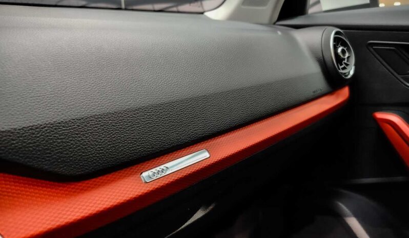 								Audi Q2 full									