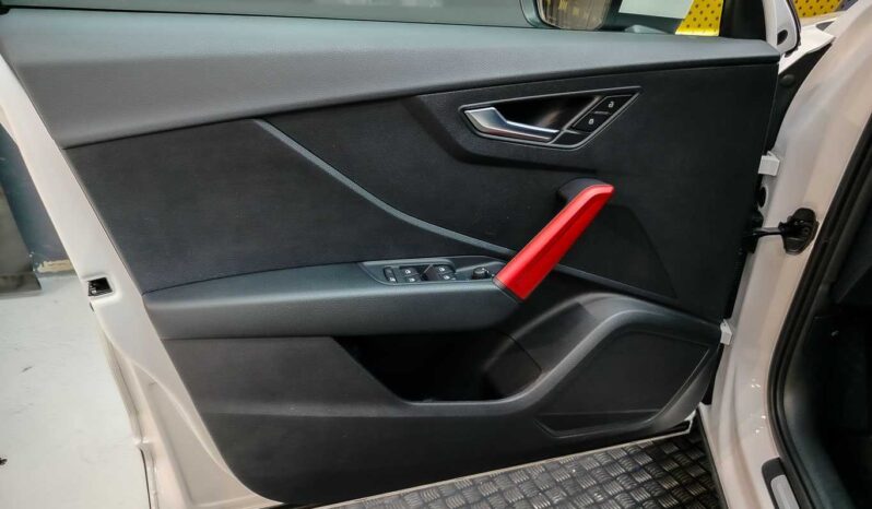 								Audi Q2 full									