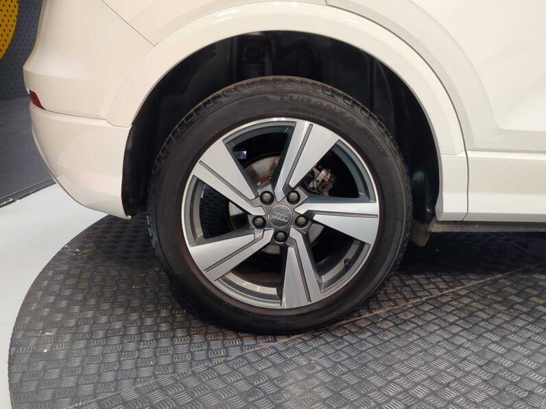 								Audi Q2 full									