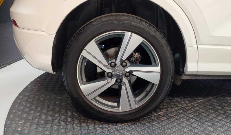								Audi Q2 full									
