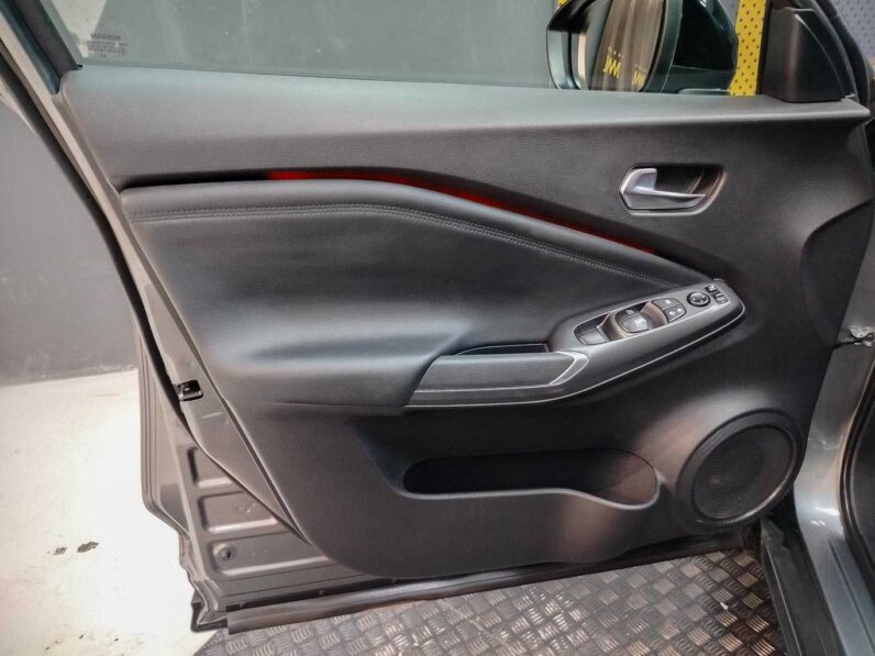 								Nissan Juke full									