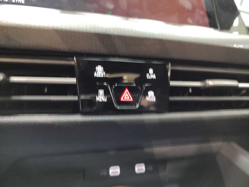 								Volkswagen Golf full									