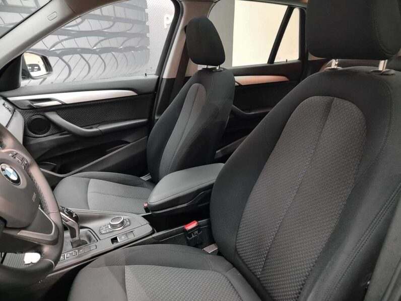 								BMW X1 full									