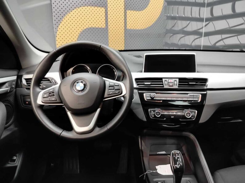 								BMW X1 full									