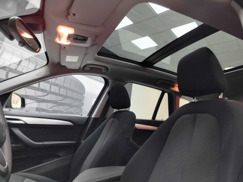 								BMW X1 full									