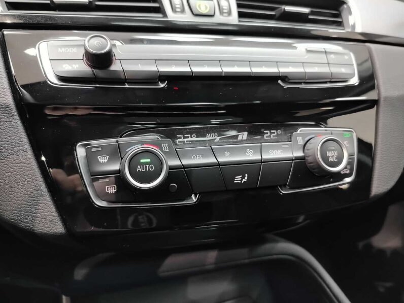 								BMW X1 full									