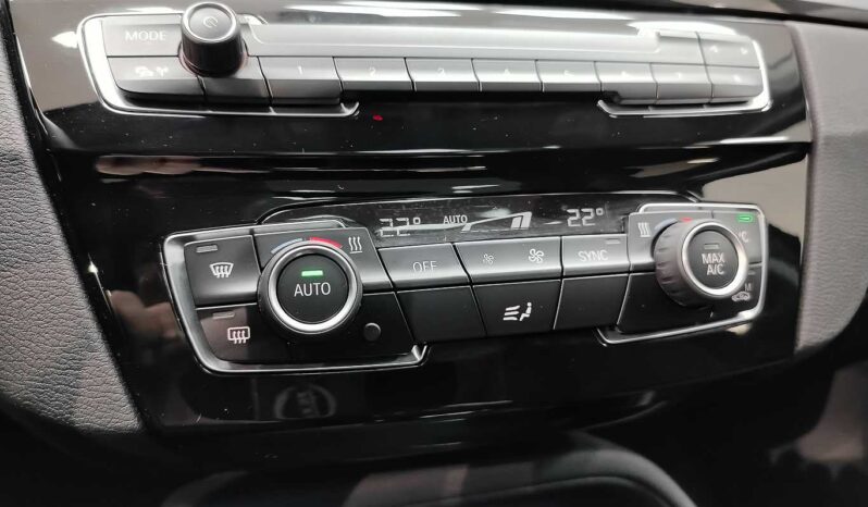 								BMW X1 full									