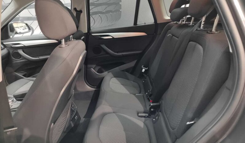 								BMW X1 full									