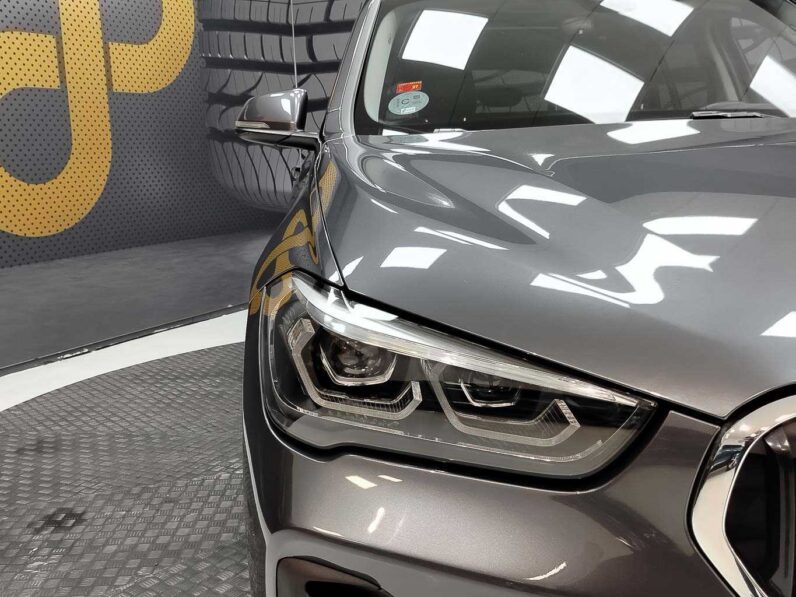 								BMW X1 full									