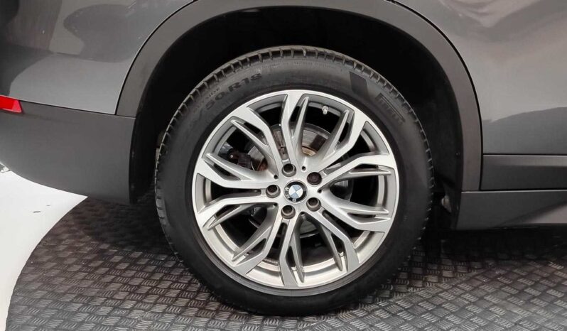 								BMW X1 full									