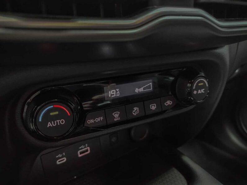 								Nissan Juke full									