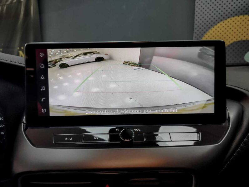 								Nissan Juke full									
