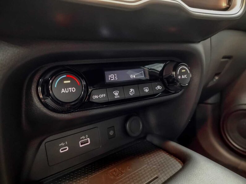 								Nissan Juke full									
