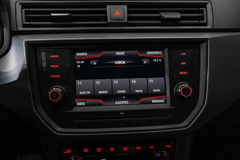								SEAT Arona full									