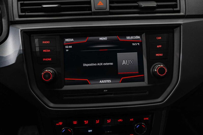								SEAT Arona full									