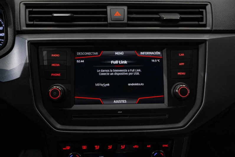 								SEAT Arona full									