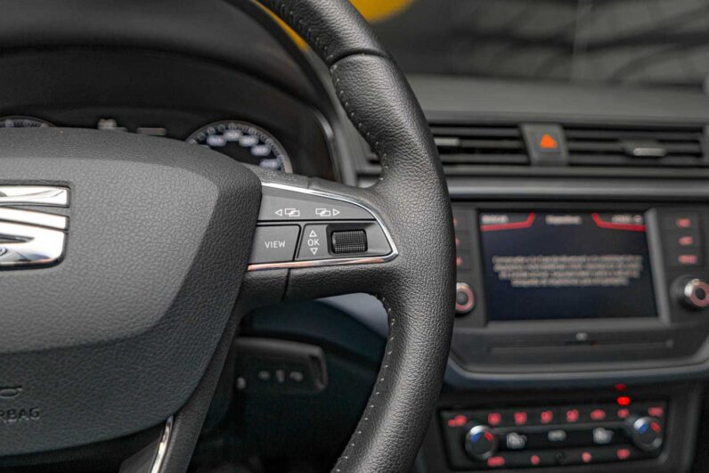 								SEAT Arona full									
