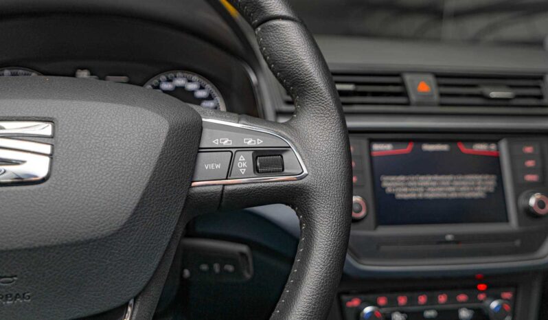 								SEAT Arona full									