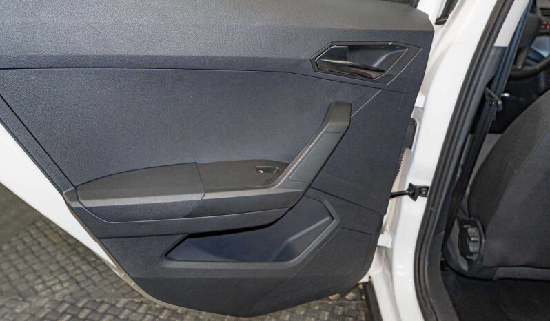 								SEAT Arona full									