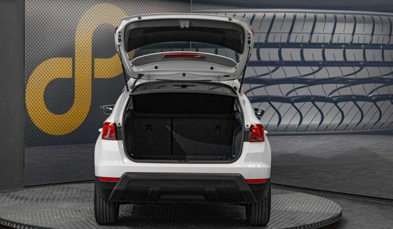 								SEAT Arona full									