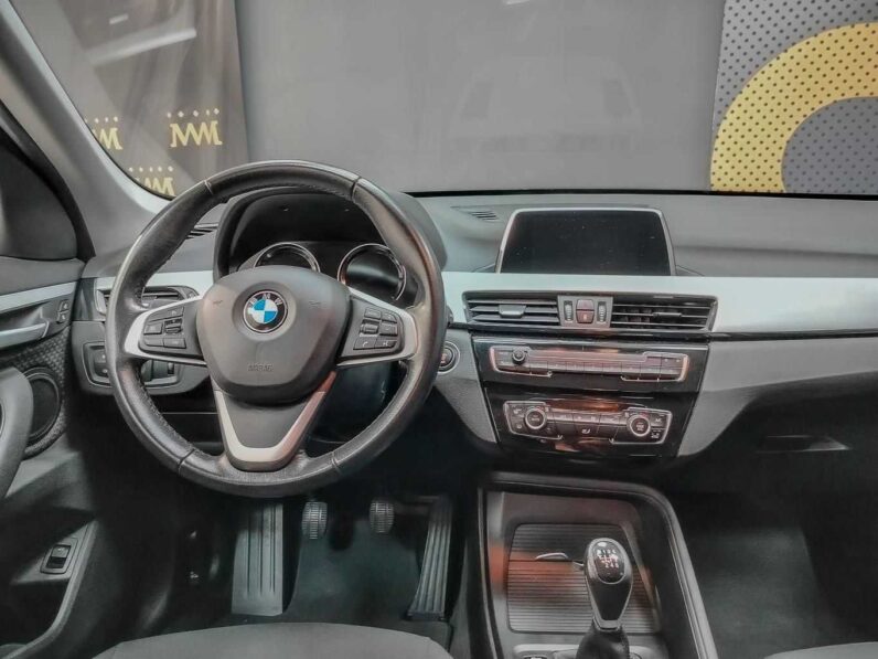 								BMW X1 full									