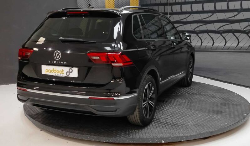 								Volkswagen Tiguan full									