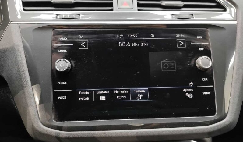 								Volkswagen Tiguan full									